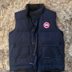 Canada Goose Navy Freestyle Vest, Large
